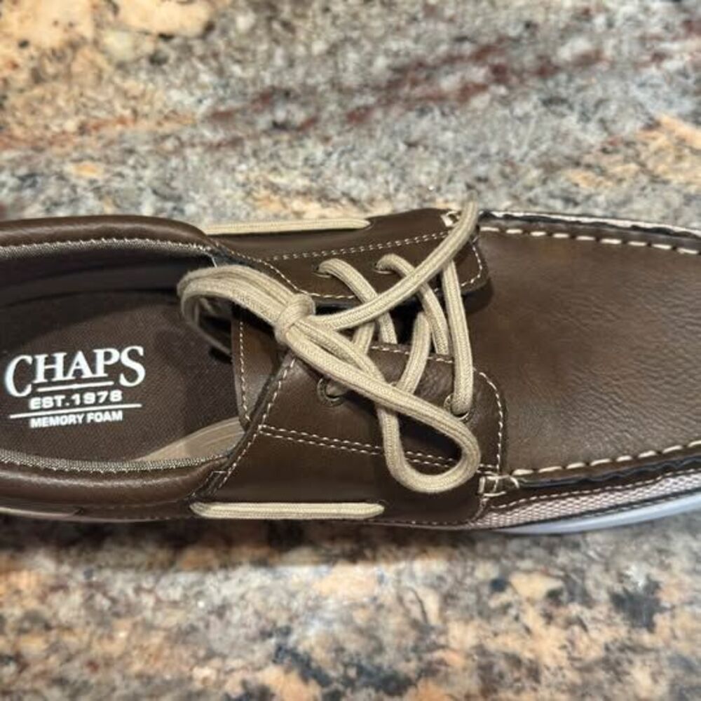Chaos like new size 10.5